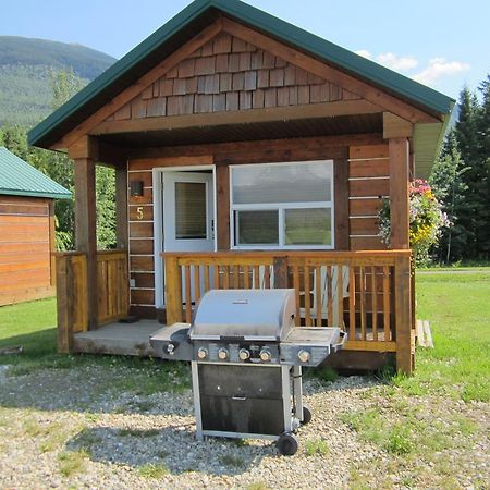 Beaver Creek Lodge And Cabins McBride Bilik gambar