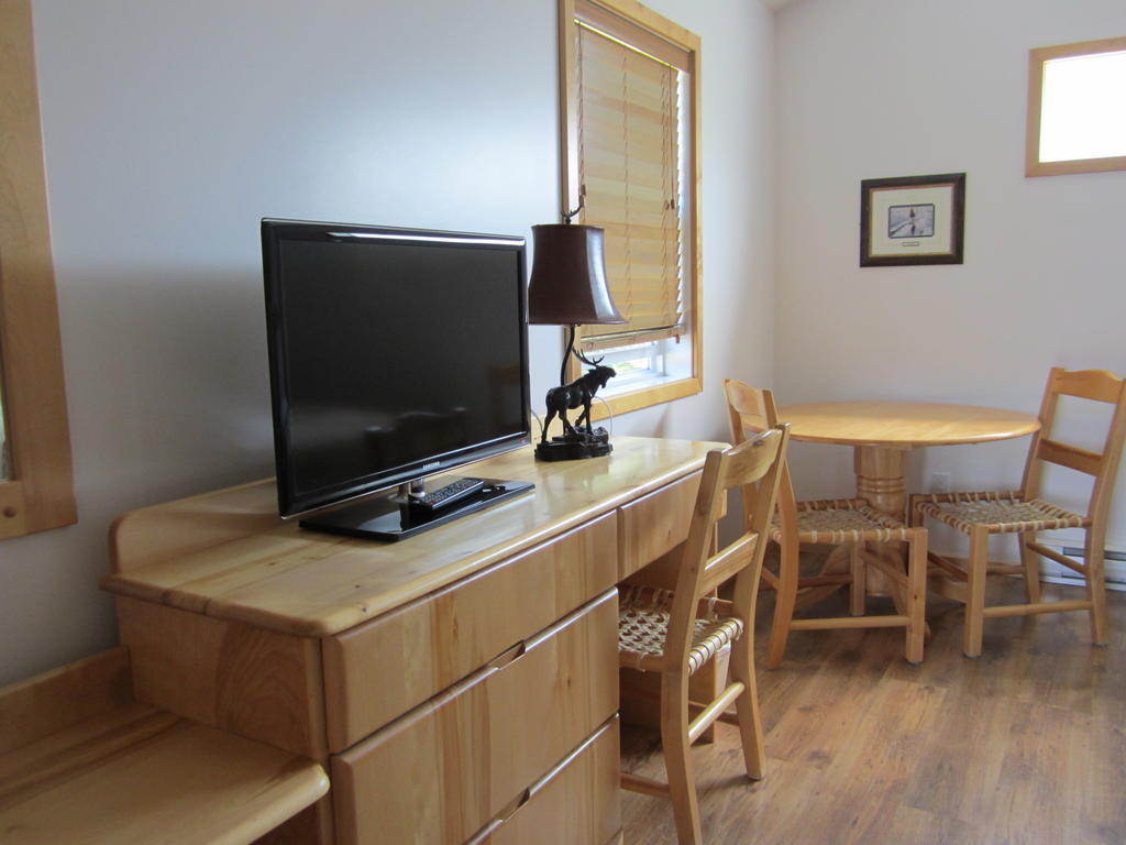 Beaver Creek Lodge And Cabins McBride Bilik gambar