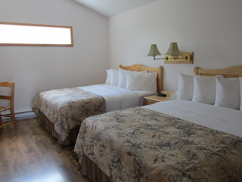 Beaver Creek Lodge And Cabins McBride Bilik gambar